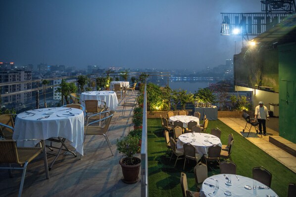 Rooftop terrace