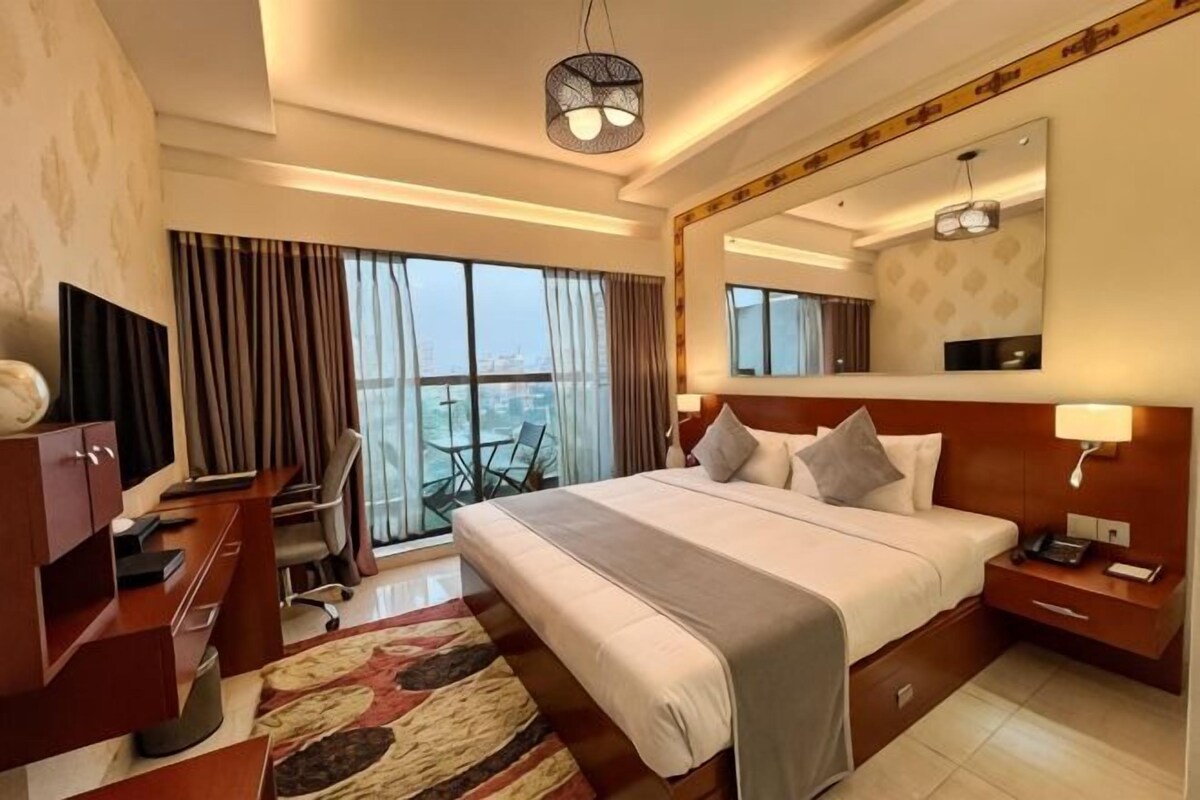 1 bedroom, minibar, in-room safe, desk
