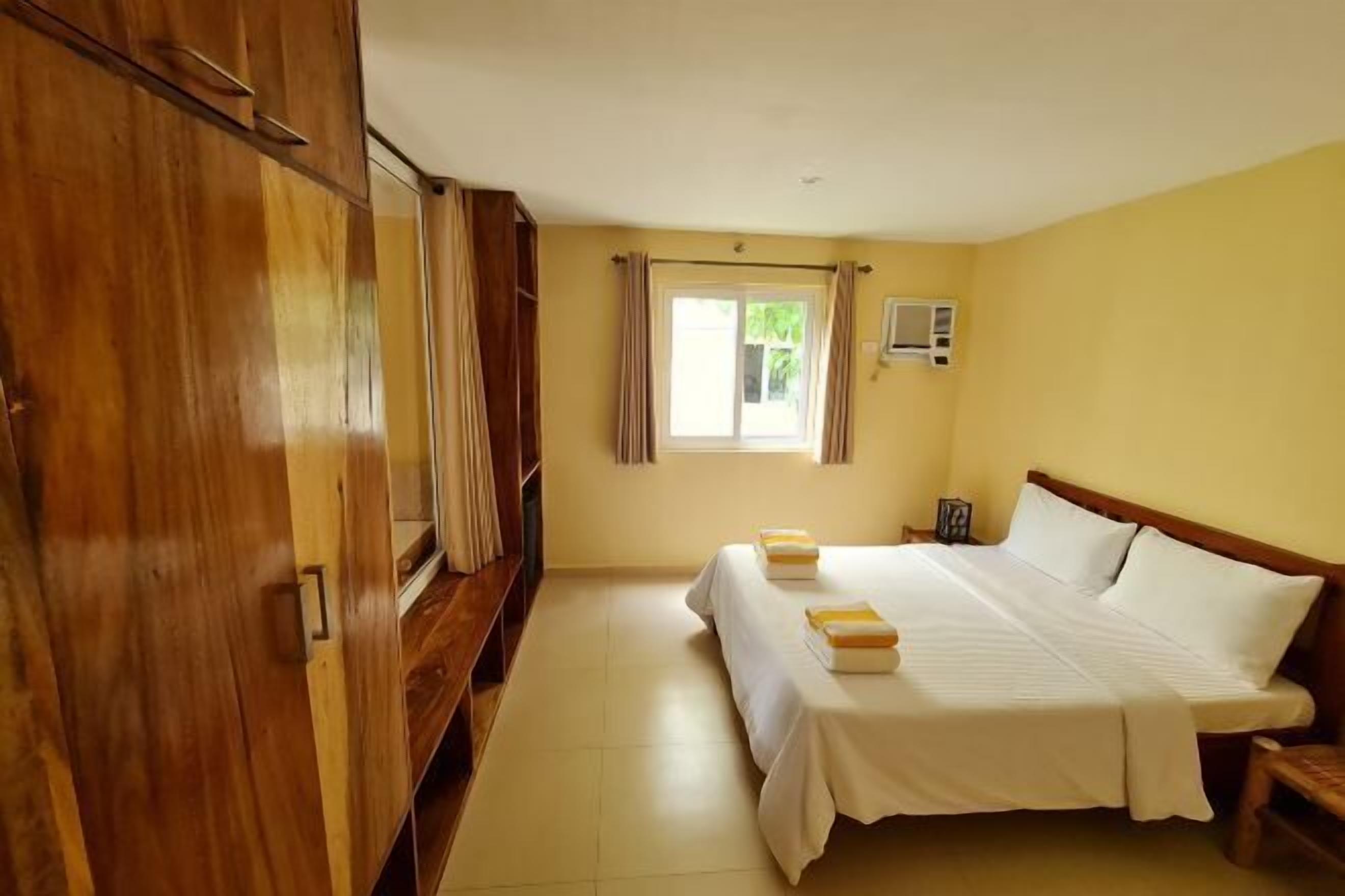 Individueel gedecoreerd, verduisterende gordijnen, beddengoed