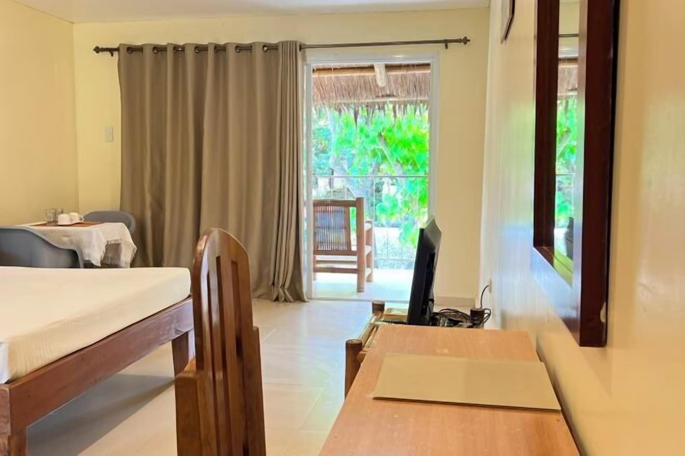 Decoració individual, cortines opaques i roba de llit 