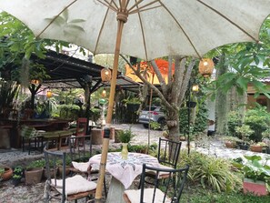 Living area - New Season (Khanom)