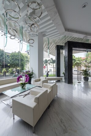 Sala de estar en el lobby