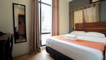Standard Single Room | Desk, free WiFi, bed sheets