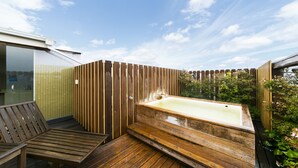 室外 Spa 池