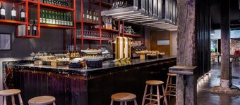 Poshtel Bilbao Premium Hostel