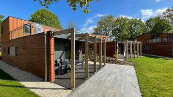 Chalet (Pavilion L'Etage 6) | Terrace/patio