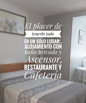 클래식 더블룸 또는 트윈룸 | 오리/거위털 이불, 암막 커튼, 무료 WiFi