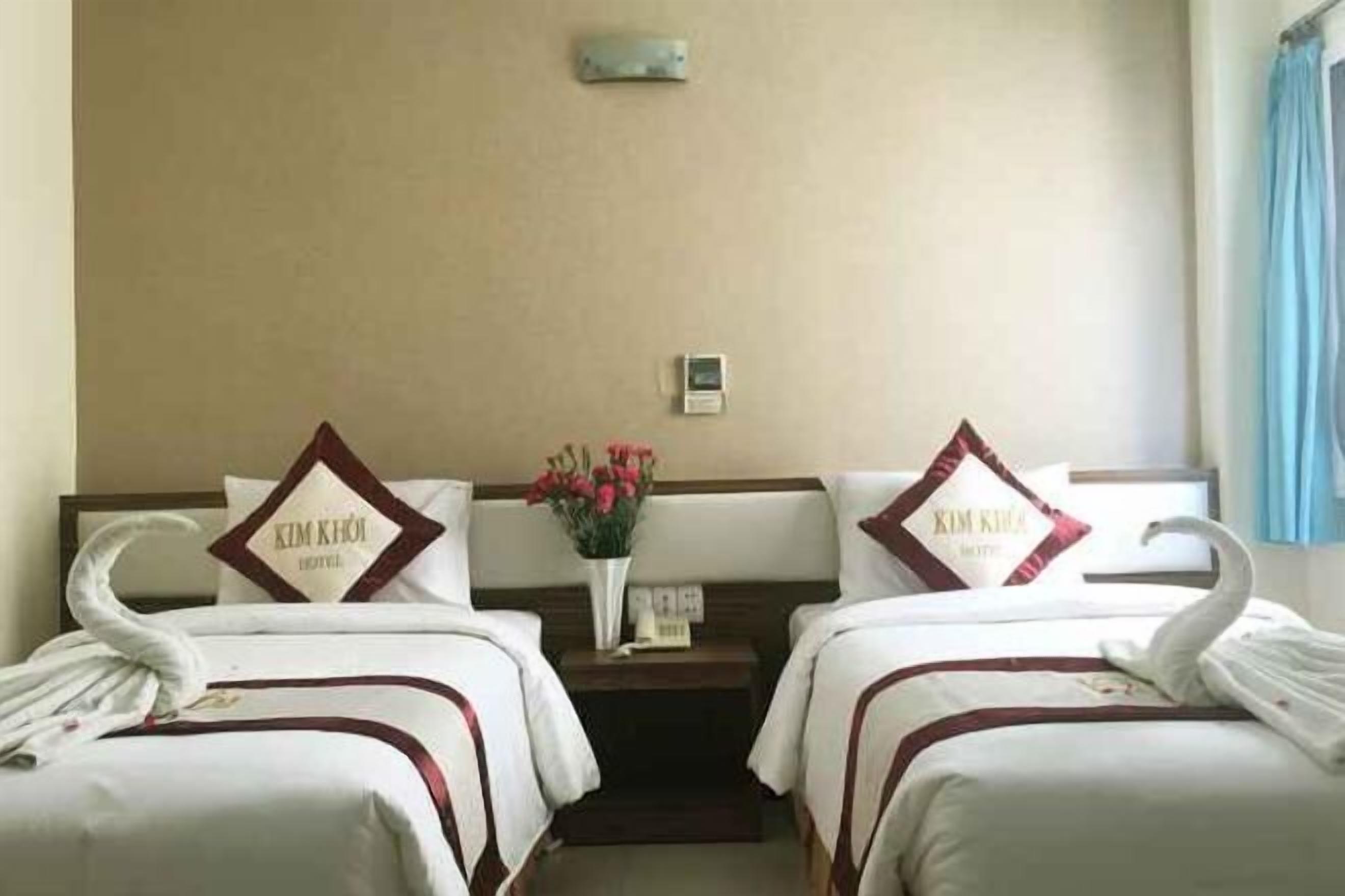 Skrivbord, ljudisolering, strykjärn/strykbräda och gratis wi-fi