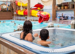 Bañera de hidromasaje interior