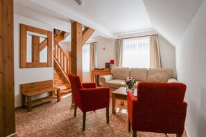 Juniorsvit | Vardagsrum | Platt-tv