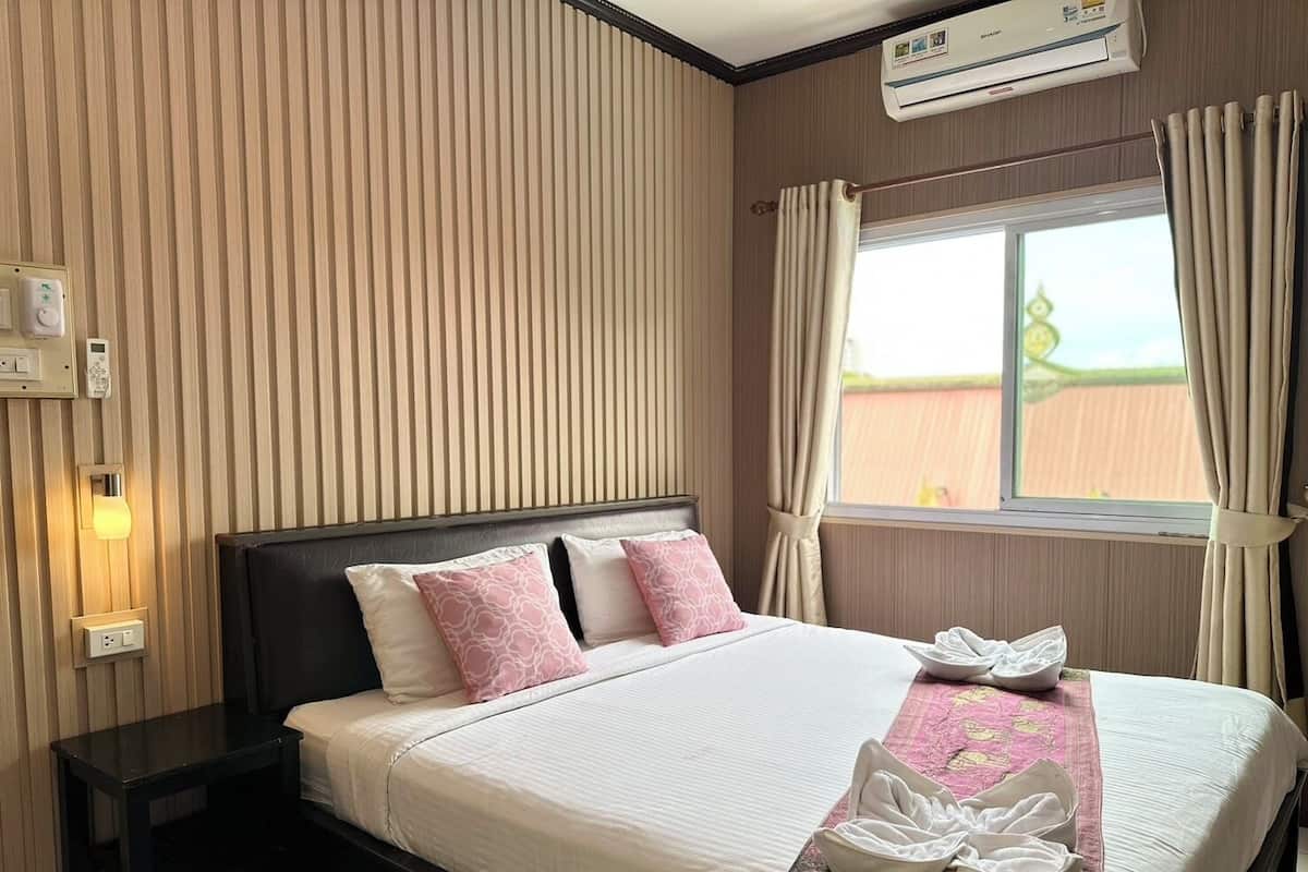 Standard-Doppelzimmer | Schreibtisch, kostenloses WLAN, Bettwäsche