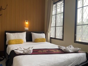 Dobbeltrom – standard | Skrivebord, wi-fi (inkludert) og sengetøy