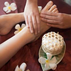 Couples treatment room(s), sauna, steam room, body treatments