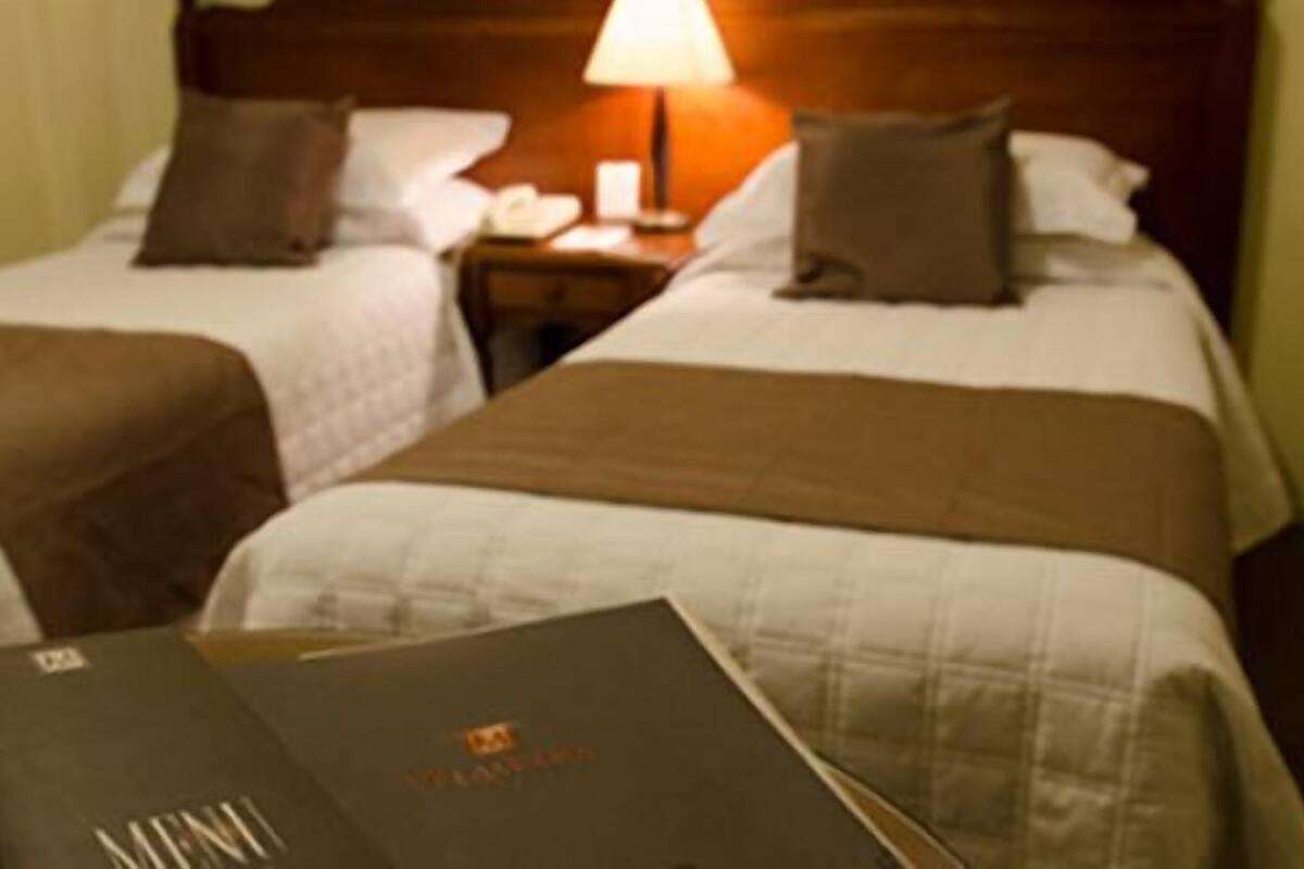 standard double room (twin) | minibar, desk, blackout curtains, free cots/infant beds