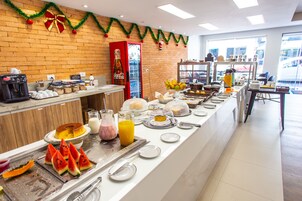 Desayuno buffet incluido todos los días 
