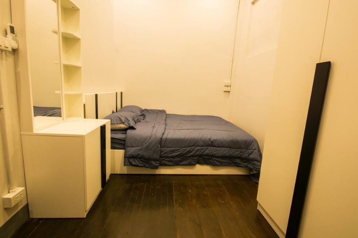 Standard Room | Desk, free WiFi