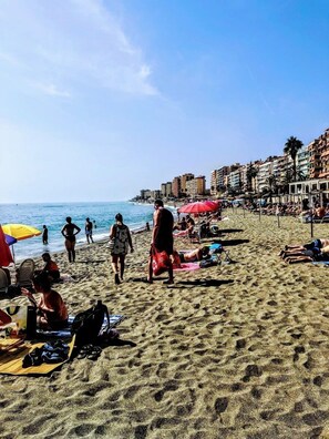 Beach nearby - Torremolinos Hostel (Torremolinos)