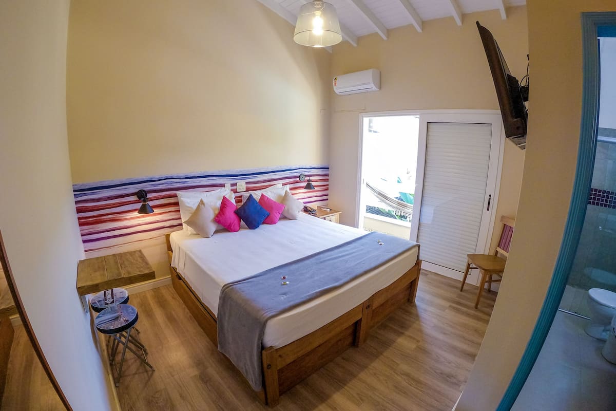 Superior Room | Minibar, iron/ironing board, free WiFi, bed sheets