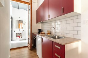 Apartment, 1 Bedroom, Balcony | Private kitchen | Fridge, microwave, oven, stovetop - La Mare by The Streets (Barcelona)