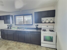 House | Private kitchen | Fridge, microwave, coffee/tea maker