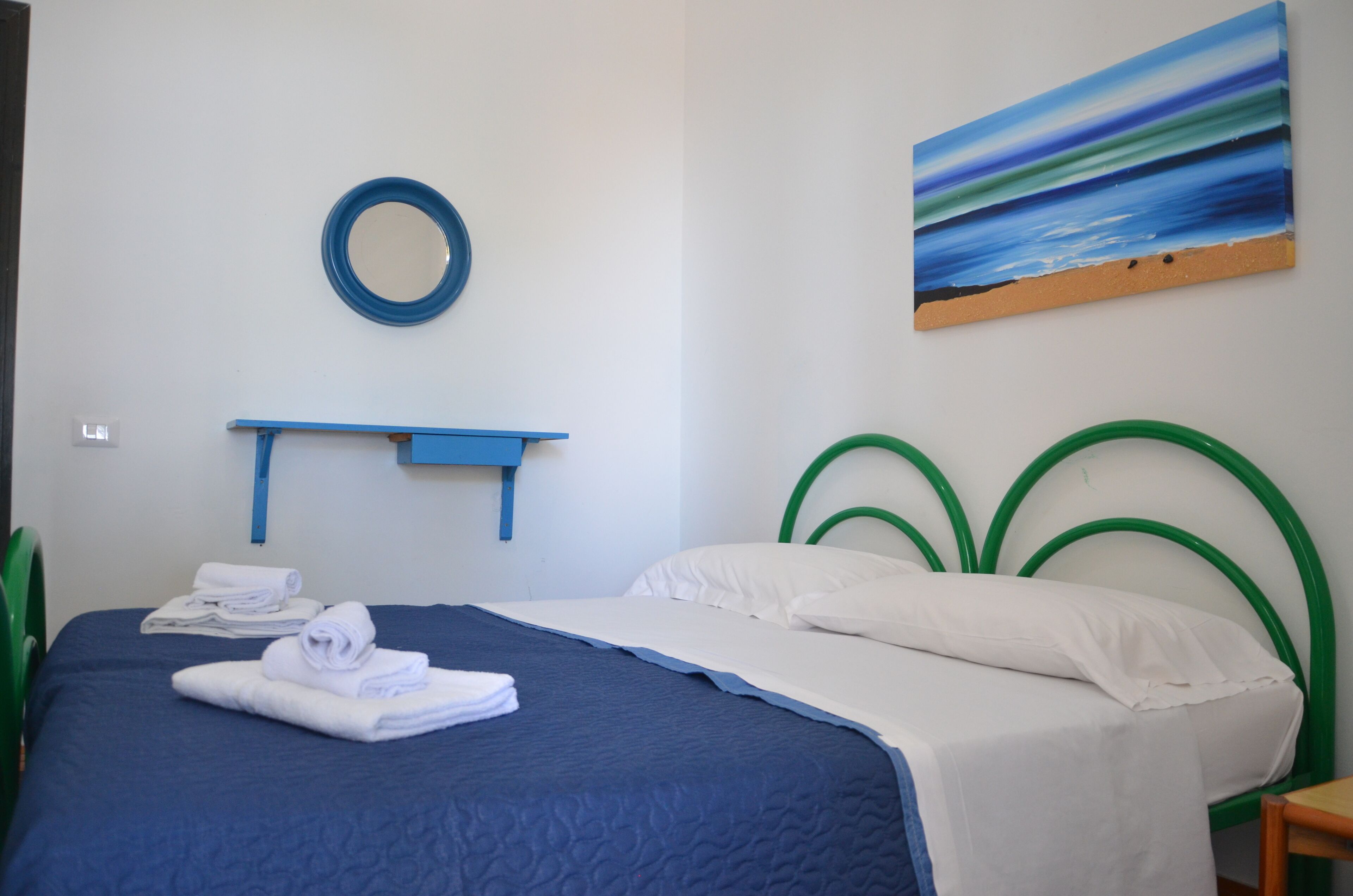 Family Duplex, 2 Bedrooms | 1 bedroom, iron/ironing board, free cribs/infant beds, free WiFi