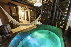 Deluxe Room | Tab spa persendirian