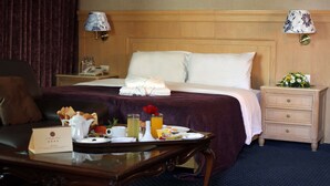 Minibar, in-room safe, desk, iron/ironing board (on request)