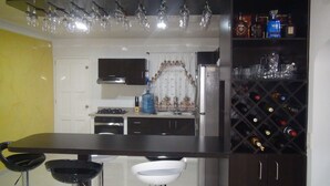 บริการอาหารในห้องพัก