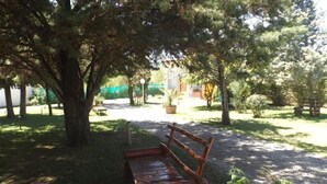 Ngoại thất