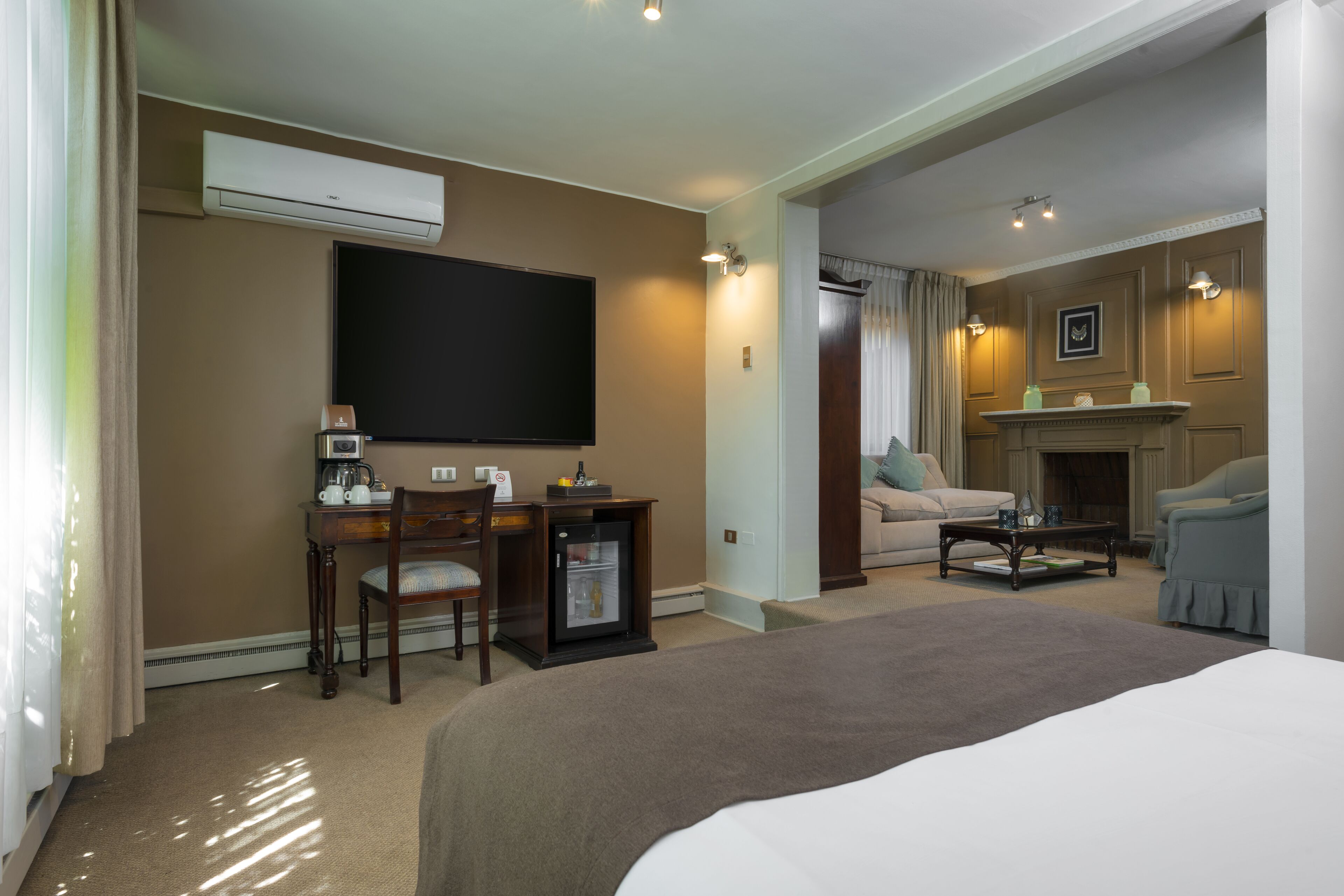 executive double room, 1 king bed | 1 bedroom, in-room safe, iron/ironing board, free wifi