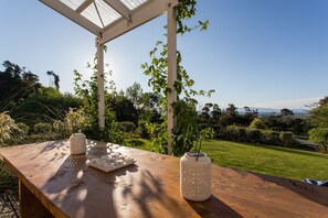 Garden - The Pear Orchard Lodge (Richmond)