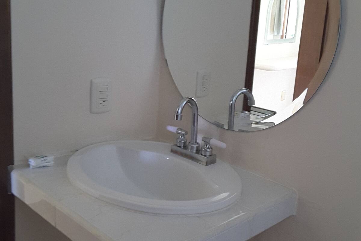 room, 1 double bed | bathroom sink
