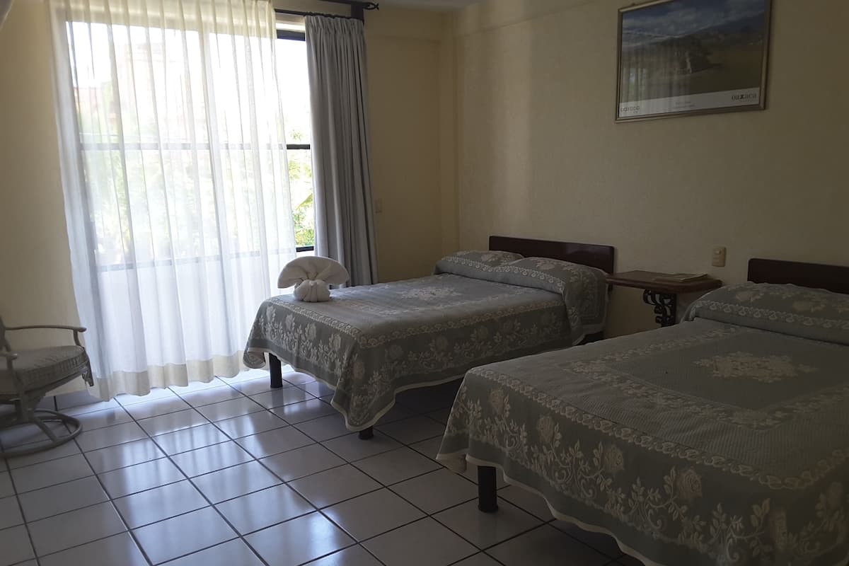 Room, 2 Double Beds