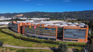 Fachada de la propiedad
