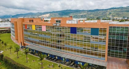 Pop Art Hotel Tocancipa y Centro de Convenciones