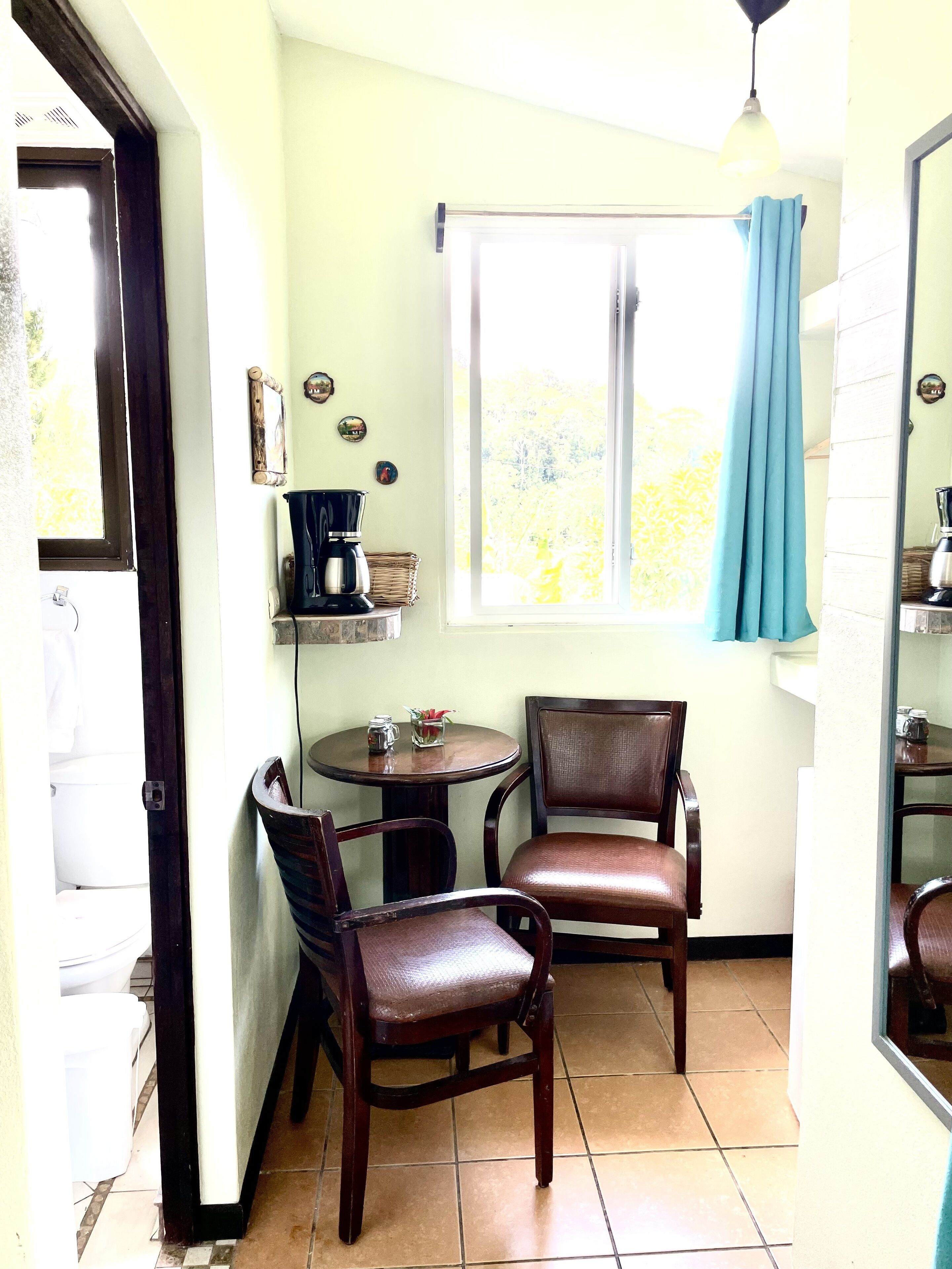 family double room | living area | flat-screen tv