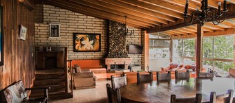 龐德羅莎村舍酒店