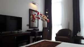 Minibar, in-room safe, desk, blackout drapes