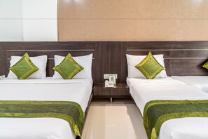Premium bedding, desk, soundproofing, iron/ironing board - Hotel Pushpak Resort (Rahata)