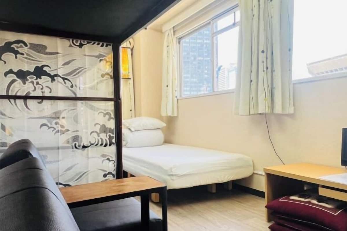Blackout curtains, iron/ironing board, free WiFi, individually decorated