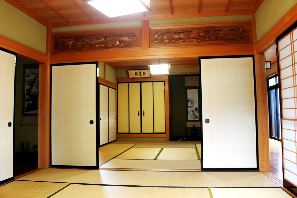 Kamar Tradisional (Japanese Style) | Meja kerja, gratis tempat tidur lipat/ekstra, dan Wi-Fi gratis