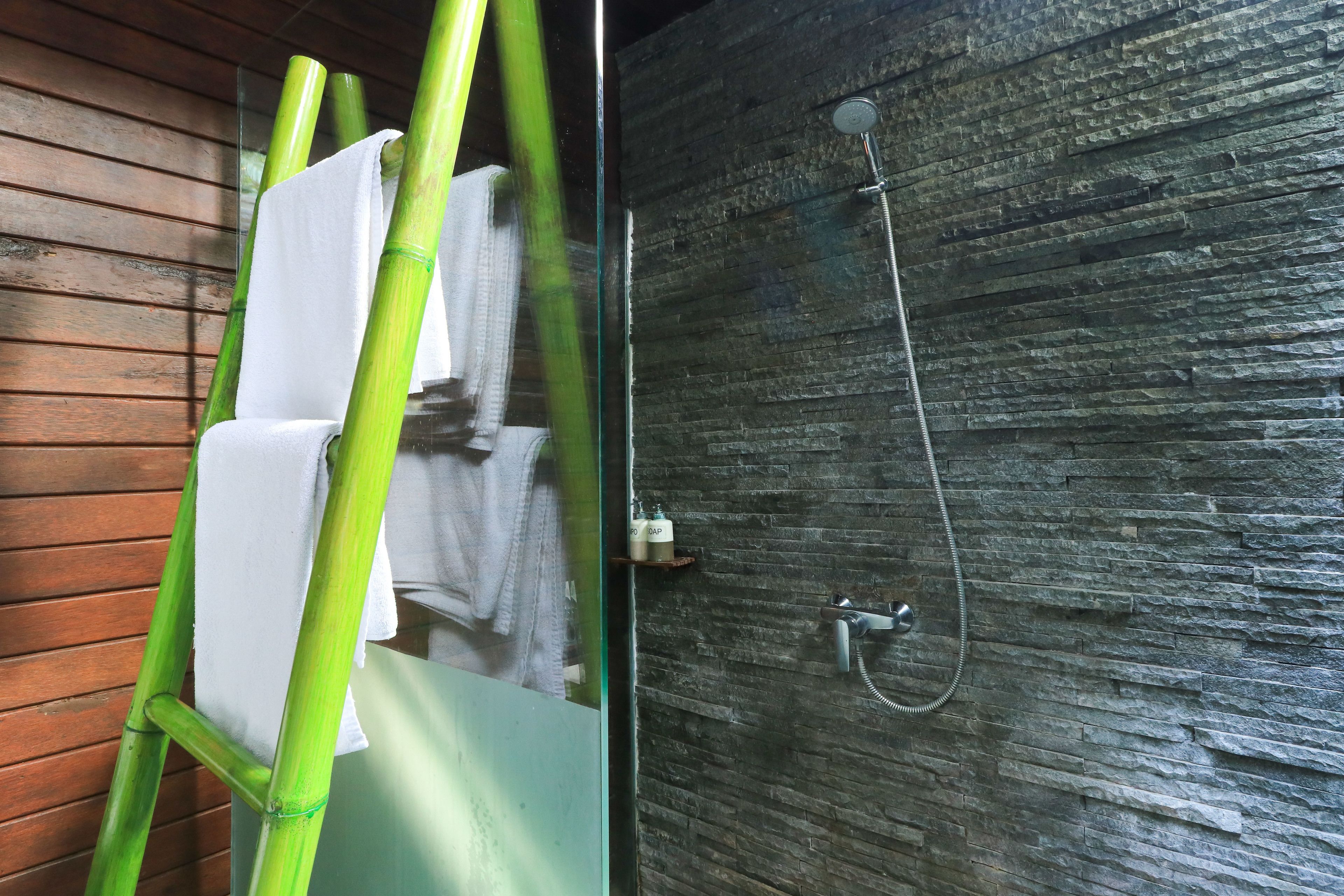 one bedroom bungalow | bathroom shower