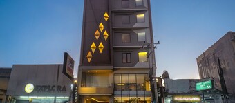 Yellow Star Hotel Gejayan
