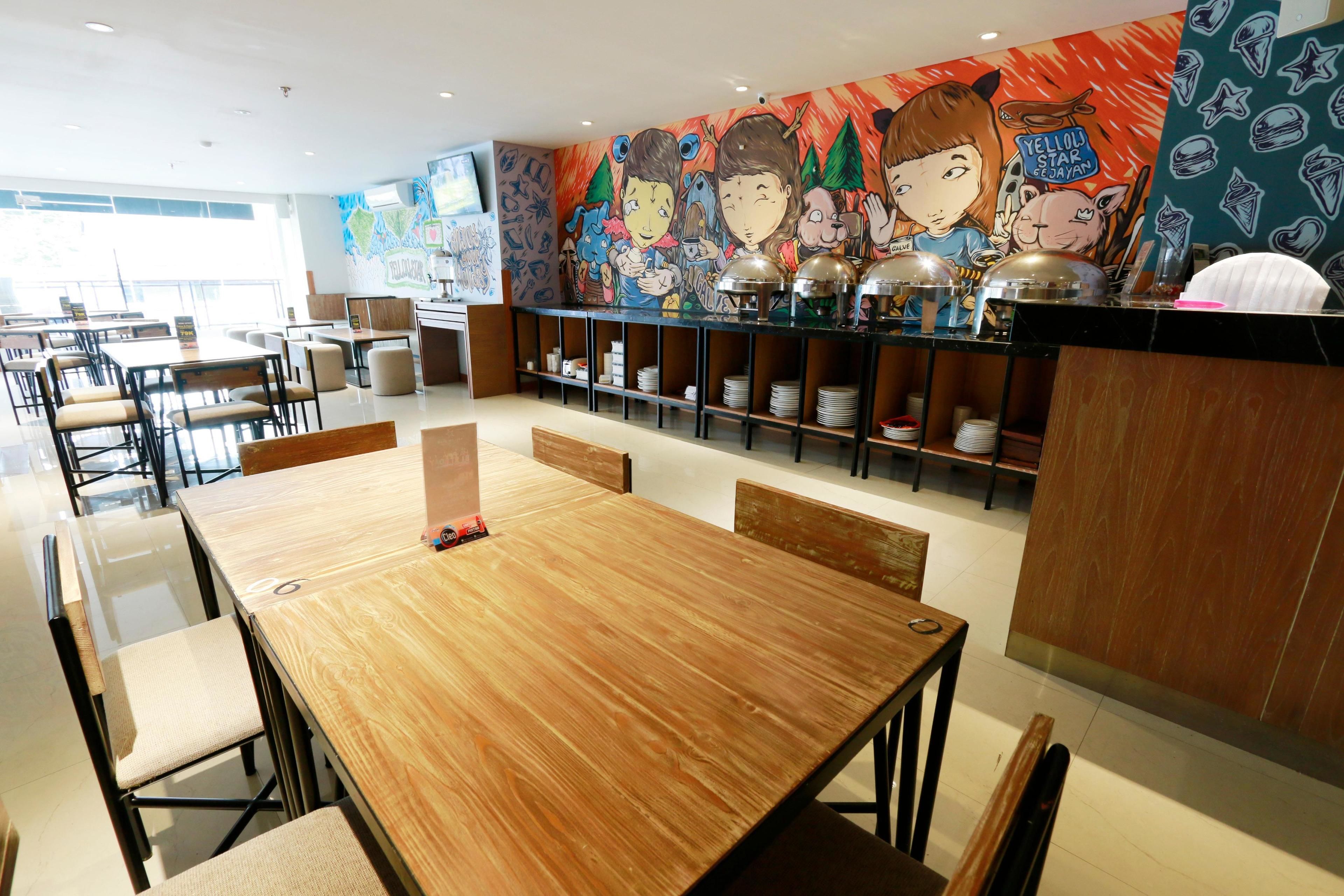 Foto - Yellow Star Gejayan Hotel