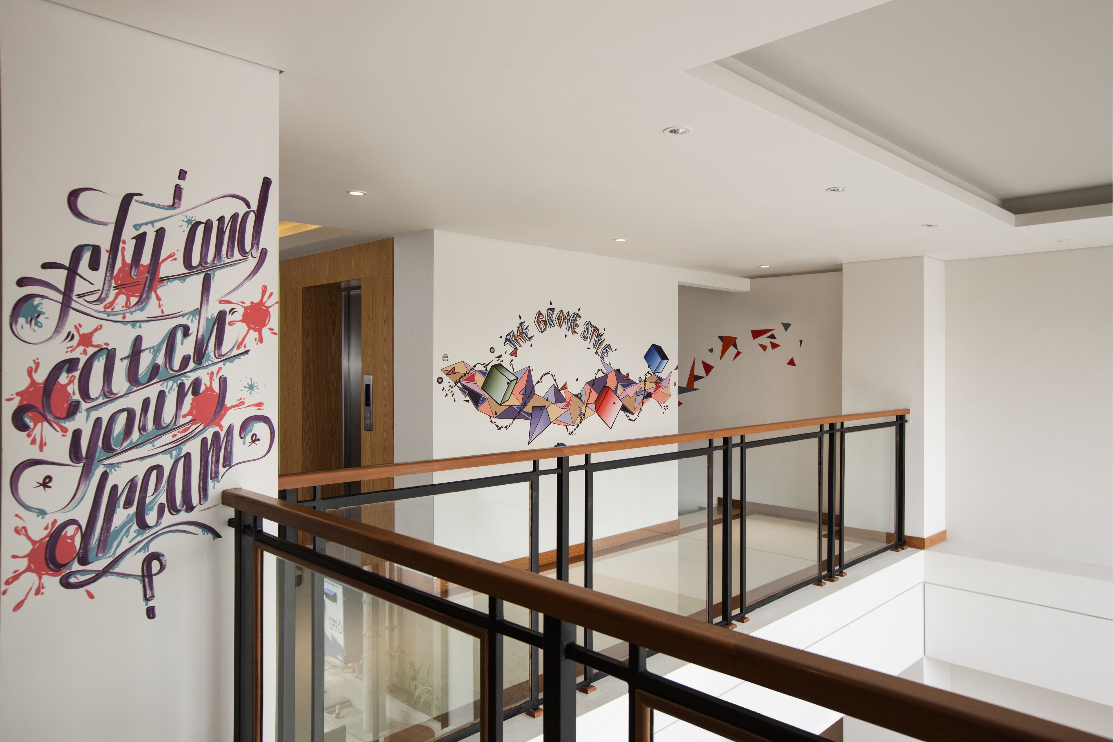 Foto - Yellow Star Gejayan Hotel