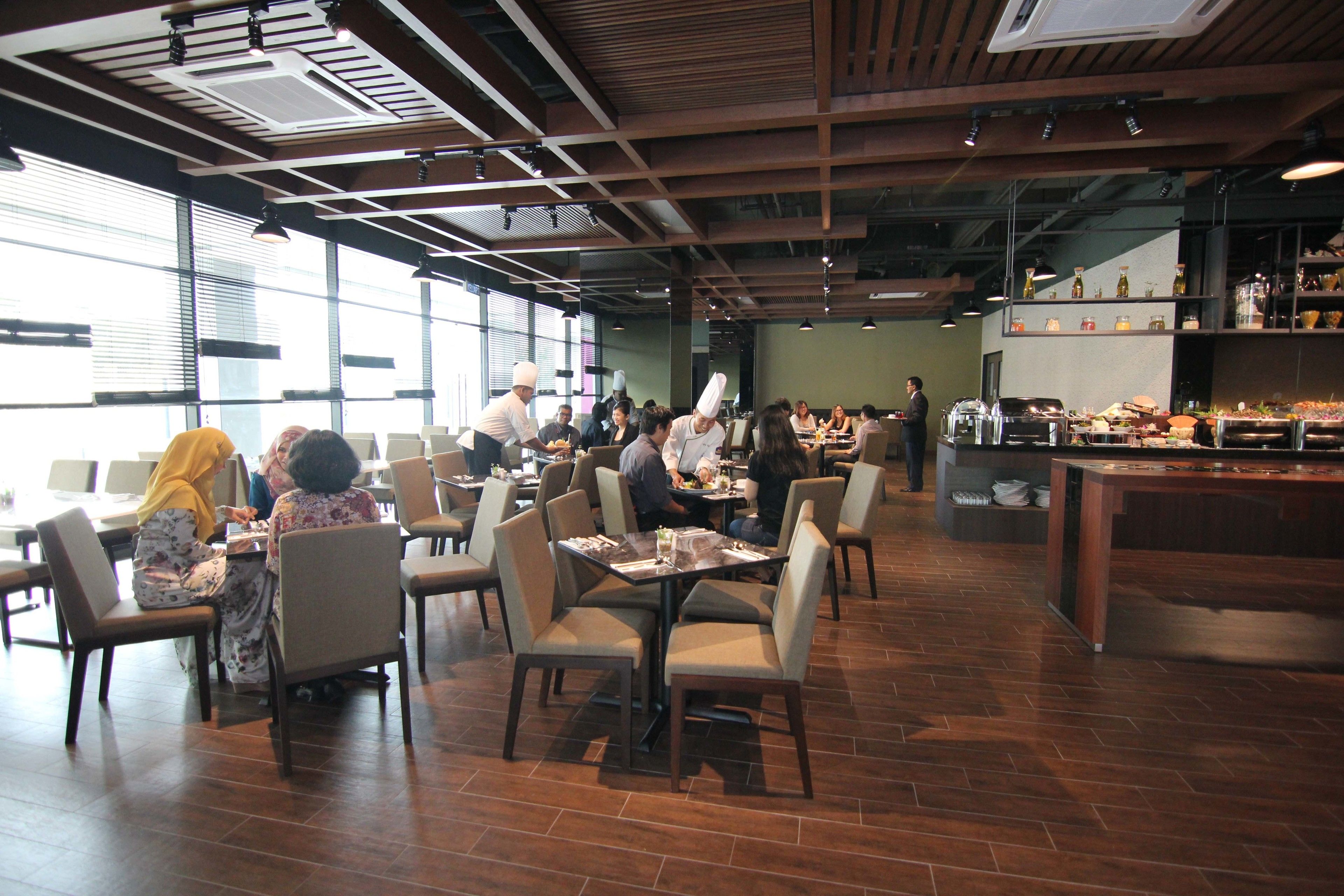 Photo - Nexus Regency Suites & Hotel