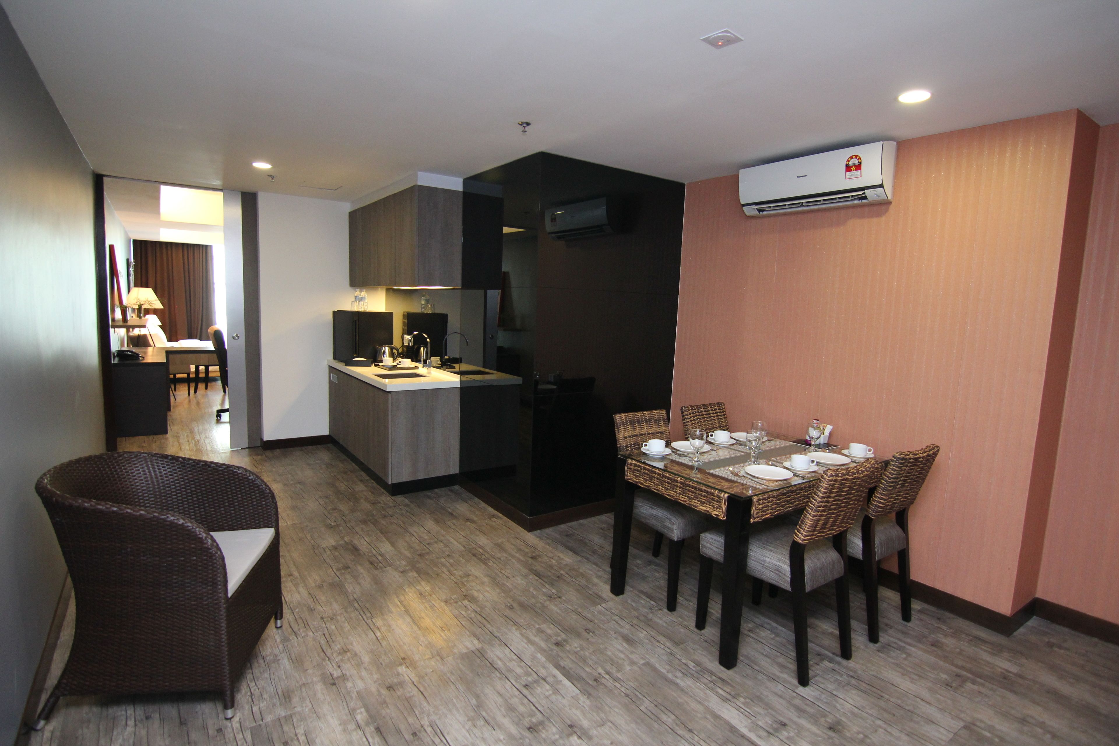 Photo - Nexus Regency Suites & Hotel