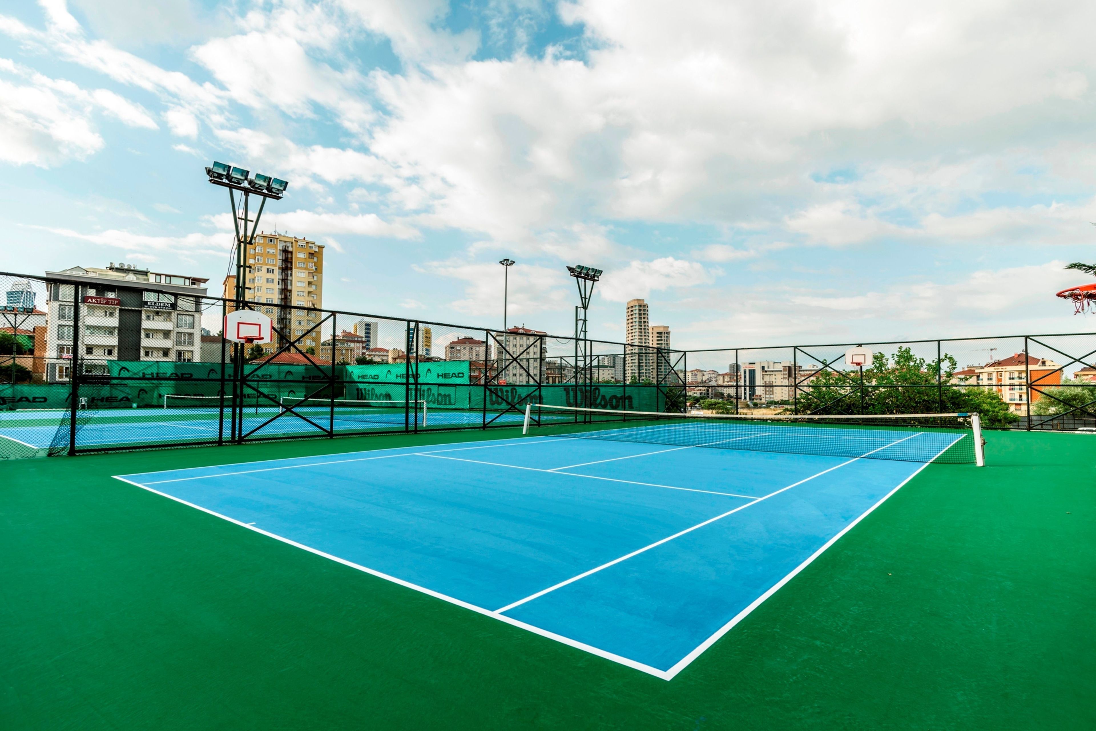 Tennis court