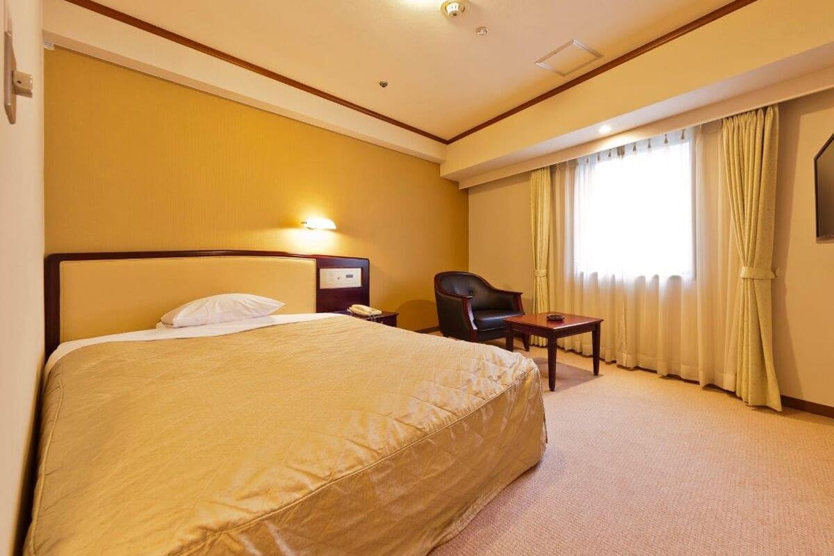 Standard Single Room | Desk, iron/ironing board, free WiFi, bed sheets