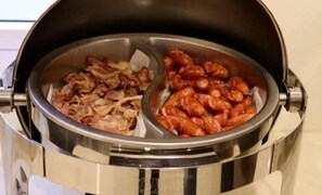 Food and drink - Iris Dalat Hotel (Dalat City)